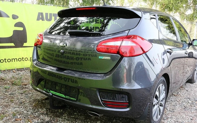 Kia Ceed cena 45900 przebieg: 177000, rok produkcji 2017 z Bukowno małe 497